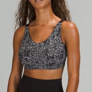 NWT Lululemon In Alignment Bra